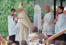 34 lata temu Jan Paweł II odwiedził Podkarpacie. Lubaczów upamiętnia to wydarzenie, organizując grę miejską
