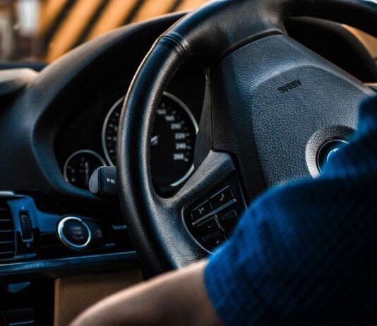 Oferta pracy: Kierowca samochodu do transportu ciężarówek w Rzeszowie