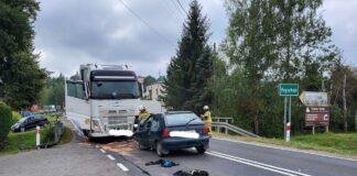 zderzenie-osobowka-ciezarowka