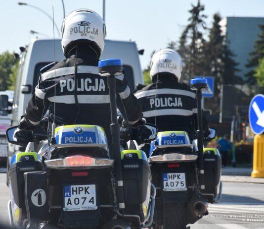 policjanci-motocykle