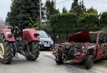 Mad Max – wersja podkarpacka. Zaczęło się od tego, że pijany traktorzysta ciągnął spalony wrak… traktor-zderzenie