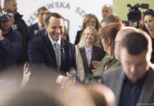 Podkarpacie zyska na odbudowie Ukrainy. Sikorski w Przemyślu: wymiana handlowa już jest większa