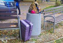 Chwila nieuwagi podczas fotografowania Rynku. Policjanci odnaleźli skradzioną walizkę turystki nad Wisłokiem