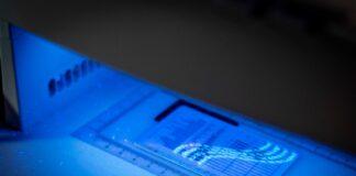 Przy kontroli granicznej Belg pokazał fałszywe prawo jazdy, mimo że miał przy sobie prawdziwe