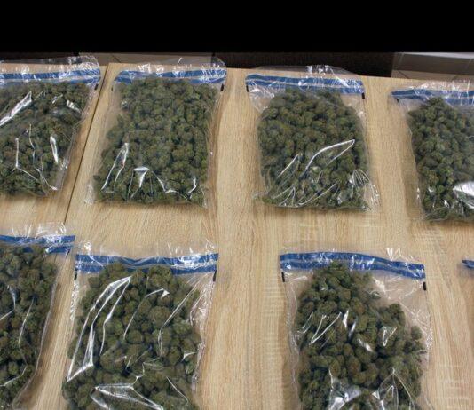 27-latkowi grozi do 12 lat więzienia za wprowadzanie w obieg znacznej ilości narkotyków