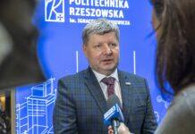 Rektor politechniki: przyszłość należy do ludzi, którzy nauczą się współpracować z maszynami