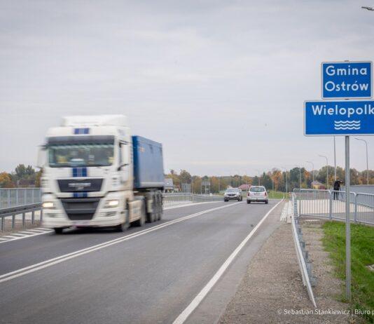 Rozbudowa drogi wojewódzkiej nr 986 na odcinku Ostrów – Ropczyce zakończona