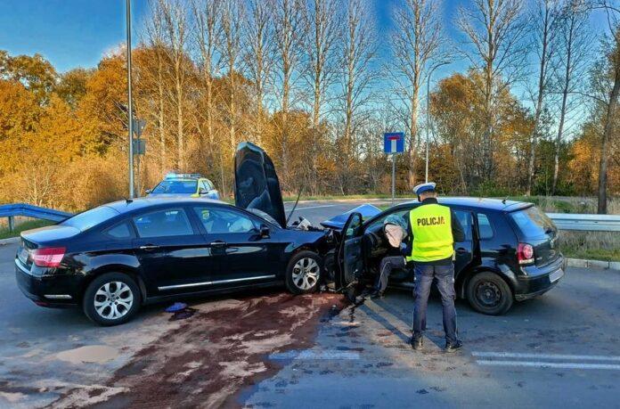 W wyniku wypadku w Sędziszowie Małopolskim cztery osoby trafiły do szpitala