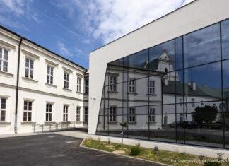 Miliony w sport i edukację. Rzeszowskie hale sportowe z tytułem „Budowa Roku Podkarpacia 2024”