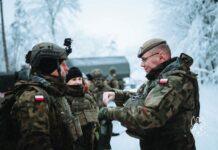 Podkarpaccy terytorialsi i akcje ratunkowe w trudnych warunkach. Jak wyglądają ćwiczenia?