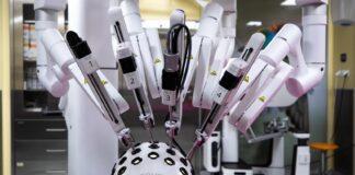 Nowy robot chirurgiczny trafił do rzeszowskiego szpitala. Kosztował prawie 5,5 mln złotych