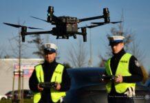 Policyjny dron widzi nawet czy masz zapięte pasy. Działania „Czerwone Światło – STOP”