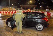 160 kradzionych pojazdów i 2,8 tys. fałszywych dokumentów wykrytych przez BiOSG