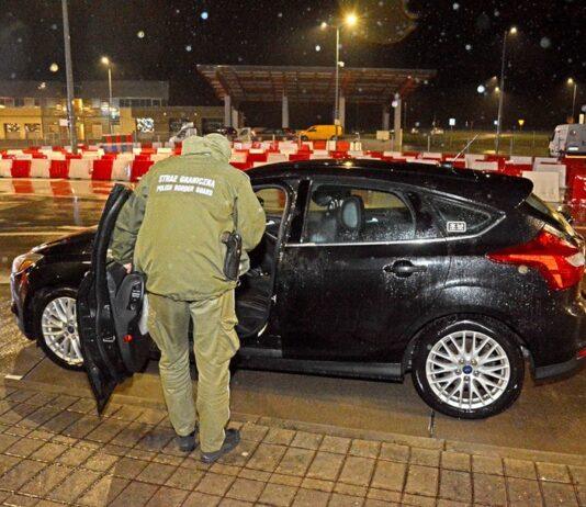 160 kradzionych pojazdów i 2,8 tys. fałszywych dokumentów wykrytych przez BiOSG