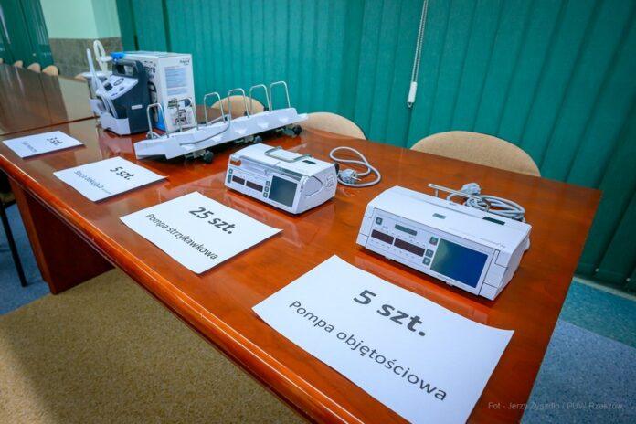 nowy-sprzet-dla-szpitala-w-lubaczowie-3 Do szpitala w Lubaczowie trafił sprzęt medyczny za ponad 1,8 mln złotych
