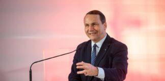 Sikorski w Krośnie: „Rosja prowadzi wojnę hybrydową przeciw całemu Zachodowi”