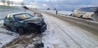 kolizja autobus osobówka