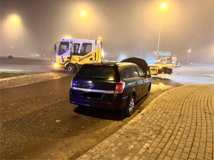 kraksa na rondzie sedziszow malopolski-03 mgła wypadek podkarpacie