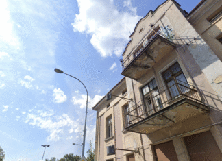 lenartowicza 1, kamienica