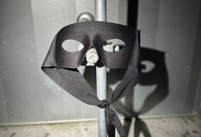 maska wlamywacza kmp rzeszow włamanie rzeszów