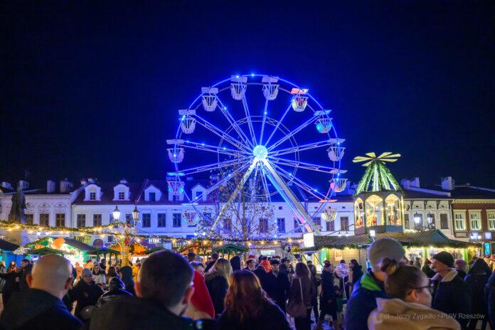 miasteczko świąteczne rzeszów 2025