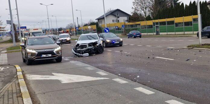 nieustapienie-pierwszenstwa-przejazdu-rzeszow-02