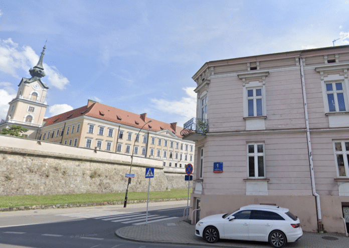 Lenartowicza 1 Rzeszów kamienica Lenartowicza 1, Rzeszów