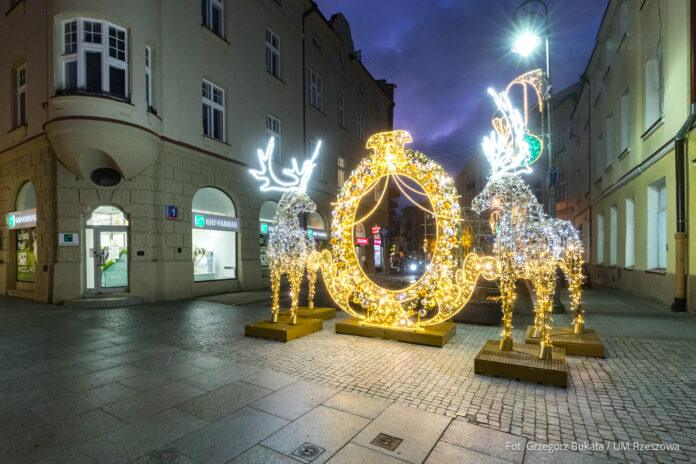 ozdoby w rzeszowie UM Rzeszowa ozdoby świąteczne w Rzeszowie