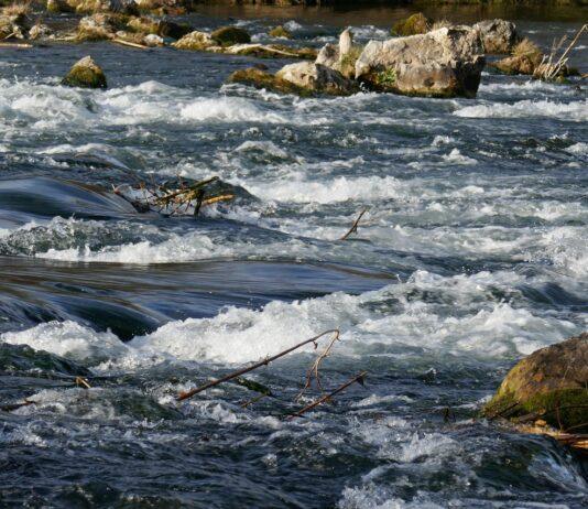 Przekroczenie stanów ostrzegawczych na Sanie. IMGW wydało ostrzeżenie 2 stopnia rzeka