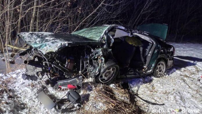 wypadek śmiertelny równe