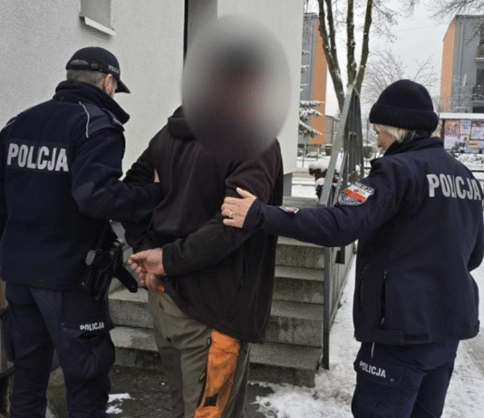 Jechał po pijaku z dożywotnim zakazem kierowania. Sąd zastosował drastyczne środki zatrzymanie nietrzeźwy kierowca