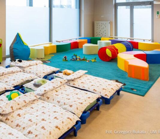 Otwarcie żłobka w Rzeszowie przesunięte. Rodzice oburzeni, ratusz mówi o frekwencji