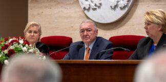 Radni nie odwołali ze stanowiska przewodniczącego Jerzego Borcza