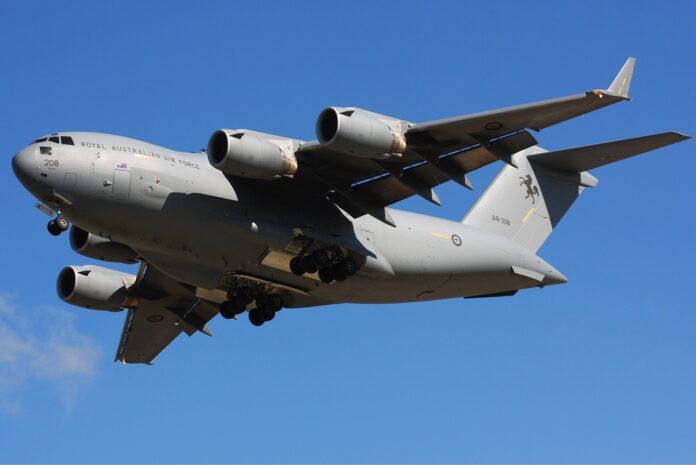 Boeing_C-17A_Globemaster