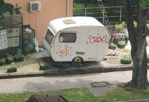 Przełom przy Jałowego? Miasto sprzedaje grunt, by ukrócić zbieractwo. „Czekamy na tragedię?” jałowego