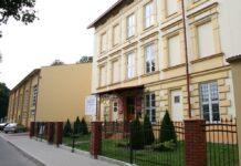 Dwóm pracownicom szkoły grozi 10 lat. Zniknęła ogromna kwota pieniędzy a to początek sprawy