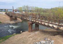 budowa mostu tymczasowego w Dąbrówkach