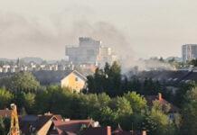 Pożar w budynku na ulicy Strzelniczej w Rzeszowie. Kilka zastępów w akcji