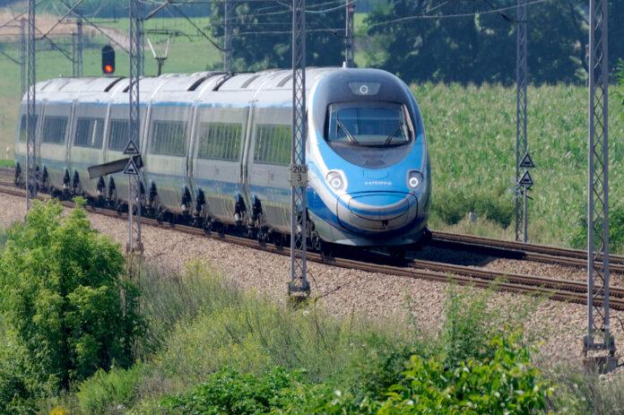 pociag-pkp-intercity