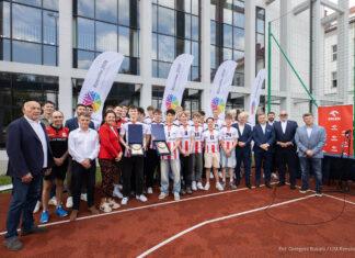 Piasek, słońce i sportowe emocje w sercu miasta. Rzeszów staje się światową stolicą plażówki siatkówka plażowa