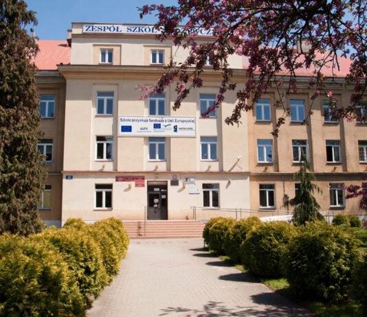 Ważą się losy rzeszowskiej szkoły. Czy miasto zdąży wykupić teren?