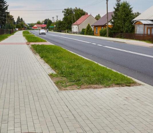 34 oferty na nowe chodniki przy drogach krajowych na Podkarpaciu. Rusza walka o kontrakty