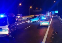 autostrada a4 wypadek dachowanie
