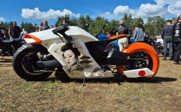 Niezwykły motocykl „KI” podbił zlot na Podkarpaciu. Japoński duch na dwóch kołach motor