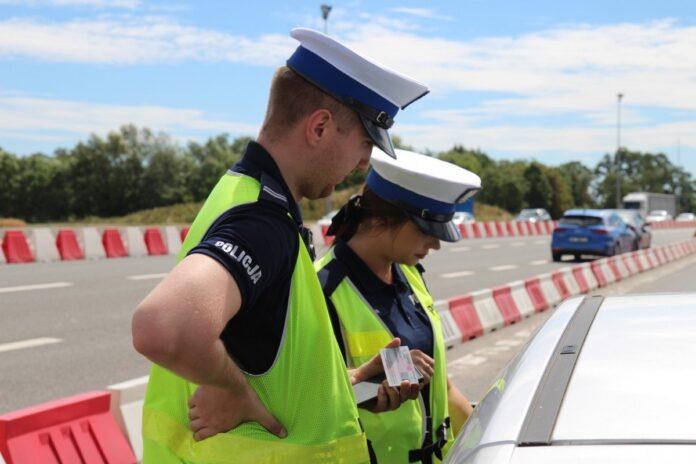 policja-a4