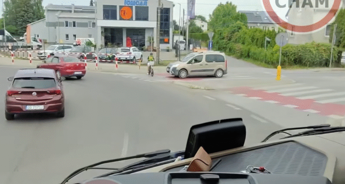 potrącenie - stop cham FB potrącenie rowerzysty