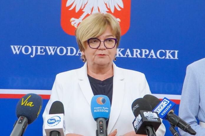 TeresaKubasHul_fotMateuszBurzynskiPUWRzeszow_wojewoda