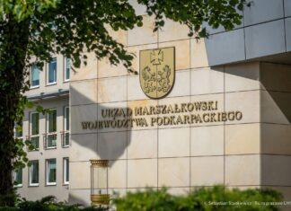 Bezpieczeństwo i nowe miejsca postojowe. Przy Cieplińskiego powstanie schron dla 600 osób Urząd Marszałkowski Rzeszów