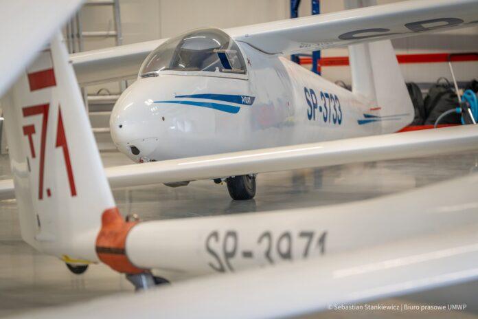 bezmiechowa-nowy-hangar (16)