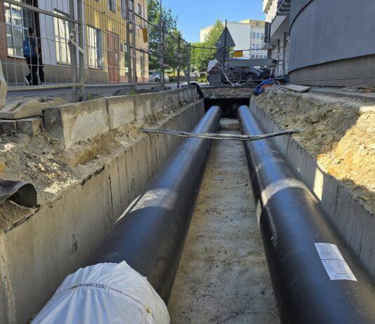 Cicha rewolucja pod ziemią. Modernizacja sieci ciepłowniczej w centrum bez blokowania dróg prace ciepłownicze